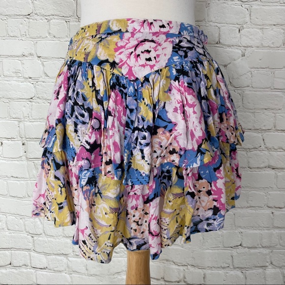 Urban Outfitters Floral Miniskirt Size 8 NWT - Picture 4 of 12